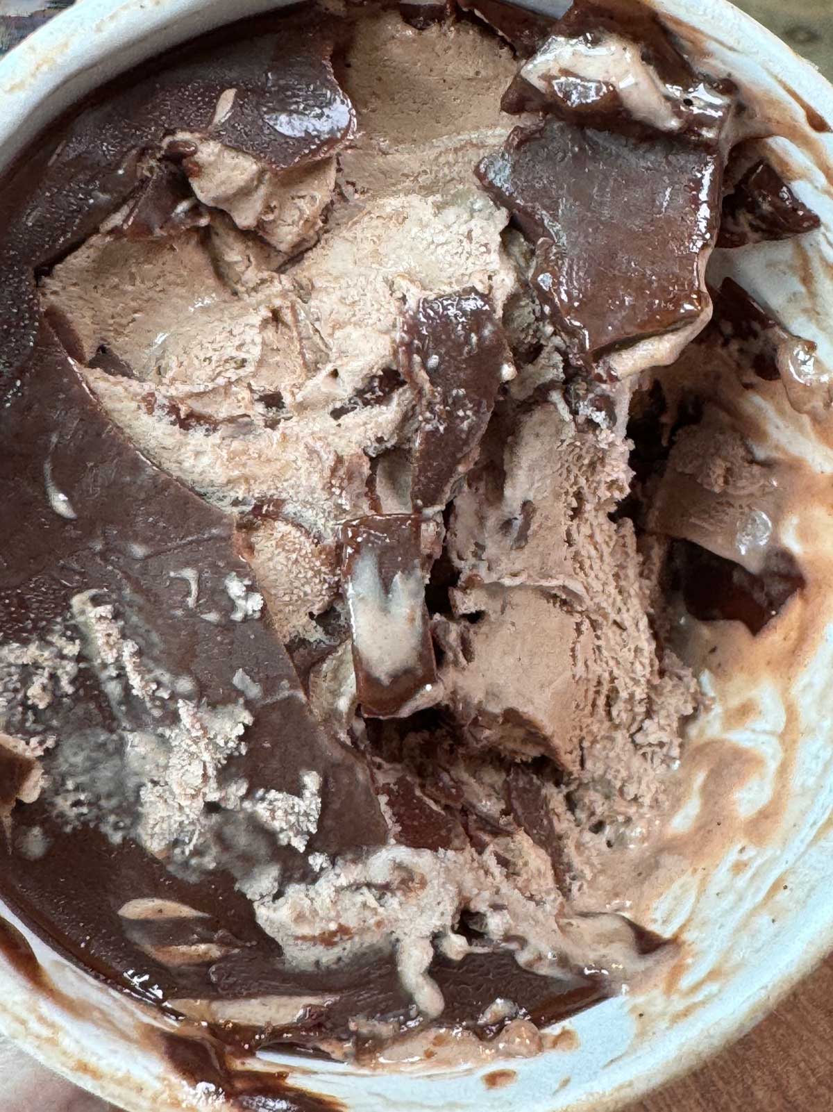 Nutella ice cream review and picture of texture